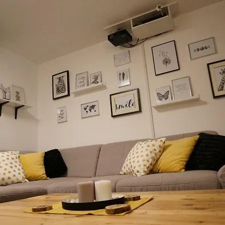 Luxus - Homecinema-vollausgestattete Kuche-garten アパート